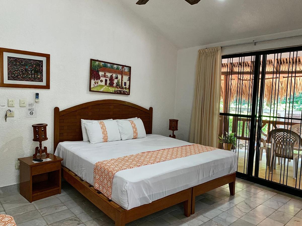 Villas Mercedes Zihuatanejo Extérieur photo