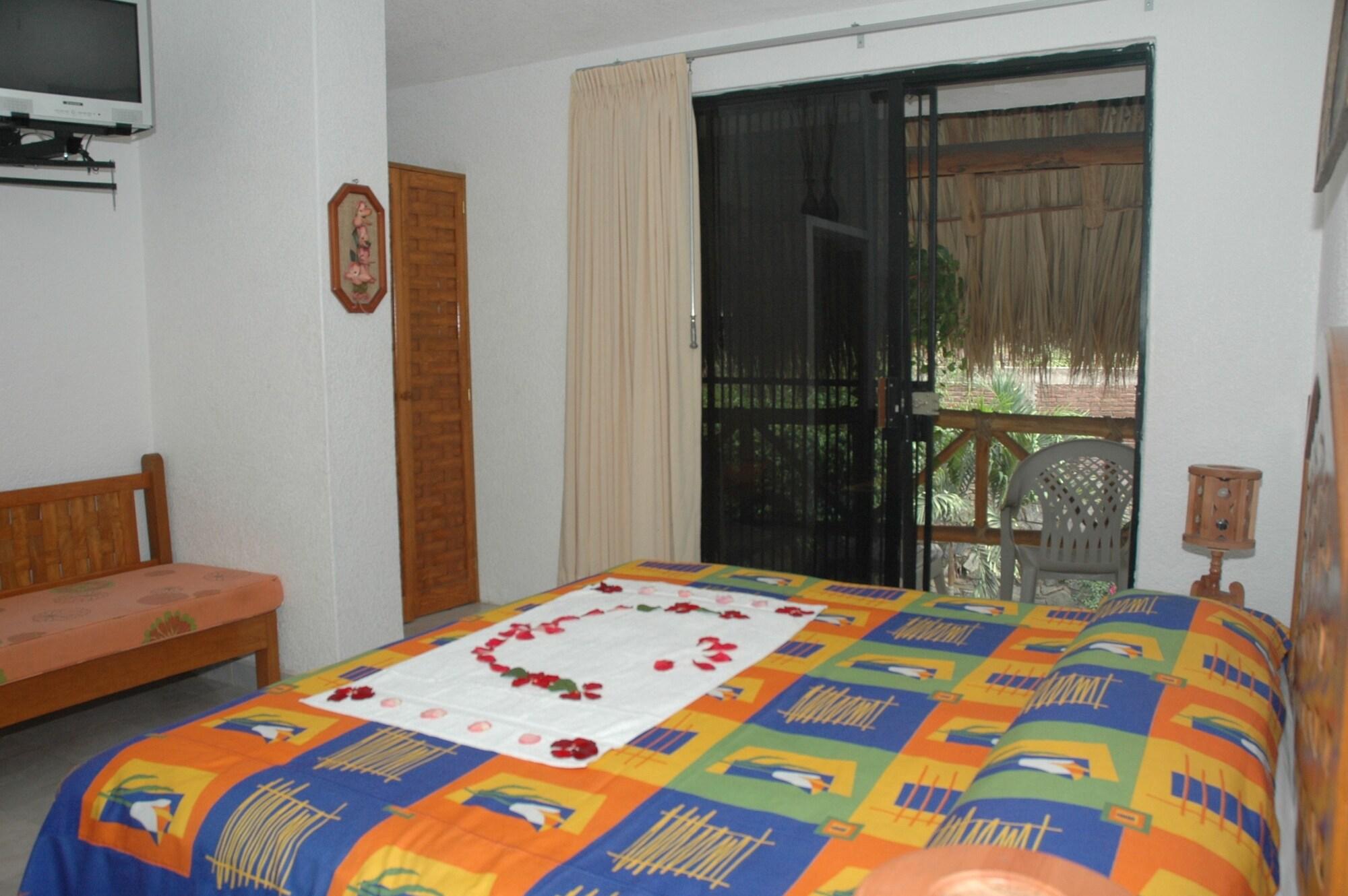 Villas Mercedes Zihuatanejo Extérieur photo