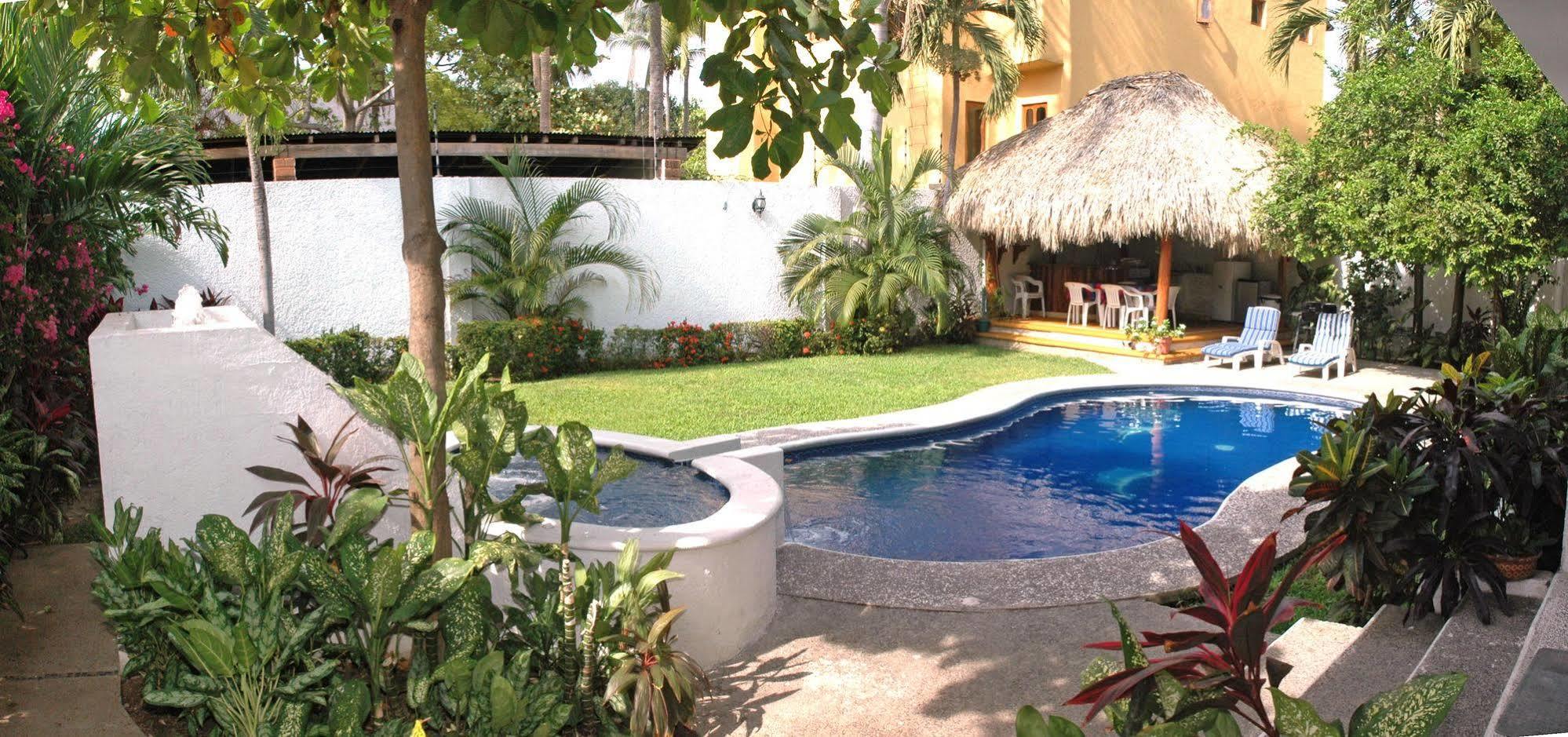 Villas Mercedes Zihuatanejo Extérieur photo